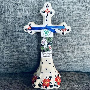 Boleslawiec Polish Pottery Poinsettia Ceramic Cross Christmas Statue